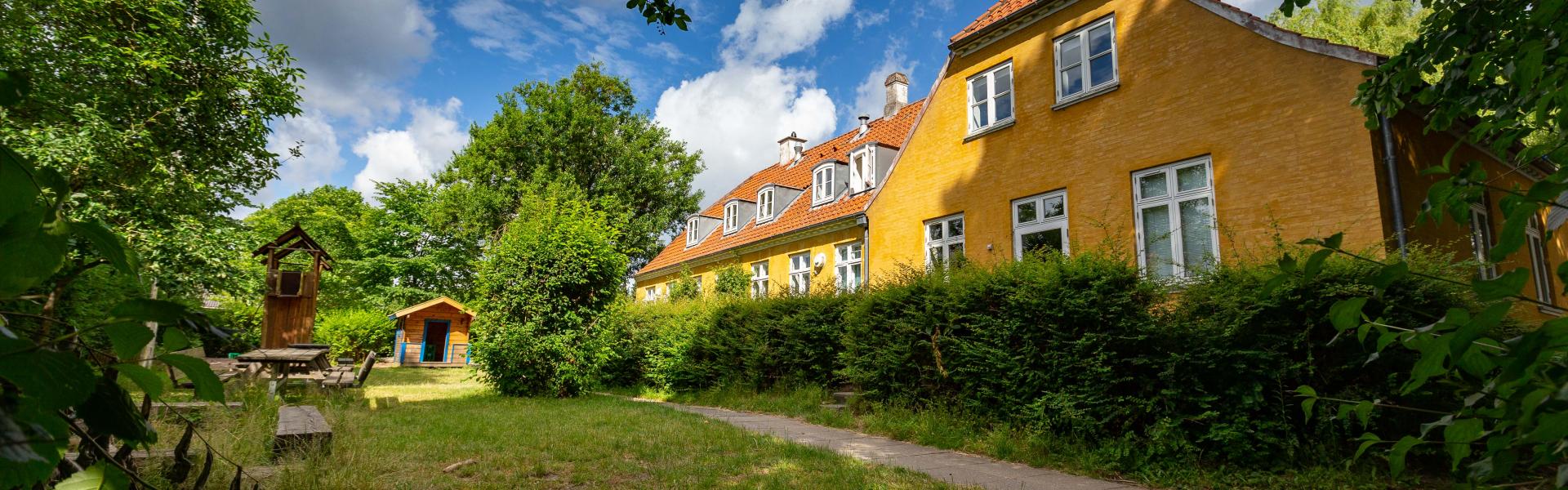 Skolebygning på Fuglsanggårds Allé